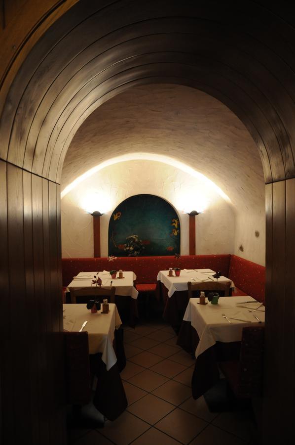Hotel Eternita Malonno Exterior photo
